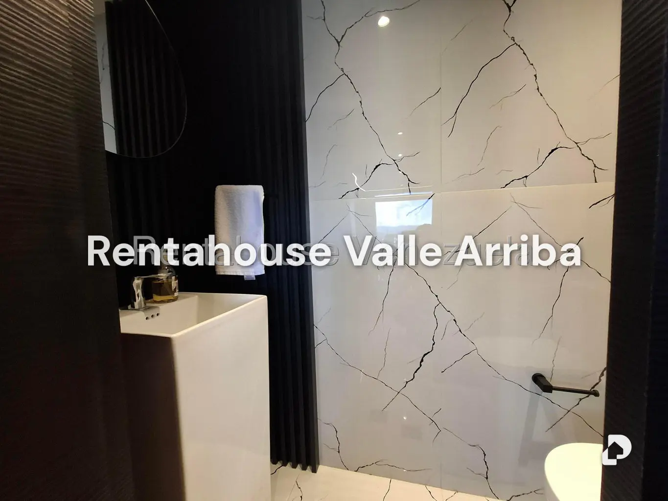 Apartamento en El Rosal, Caracas – 14