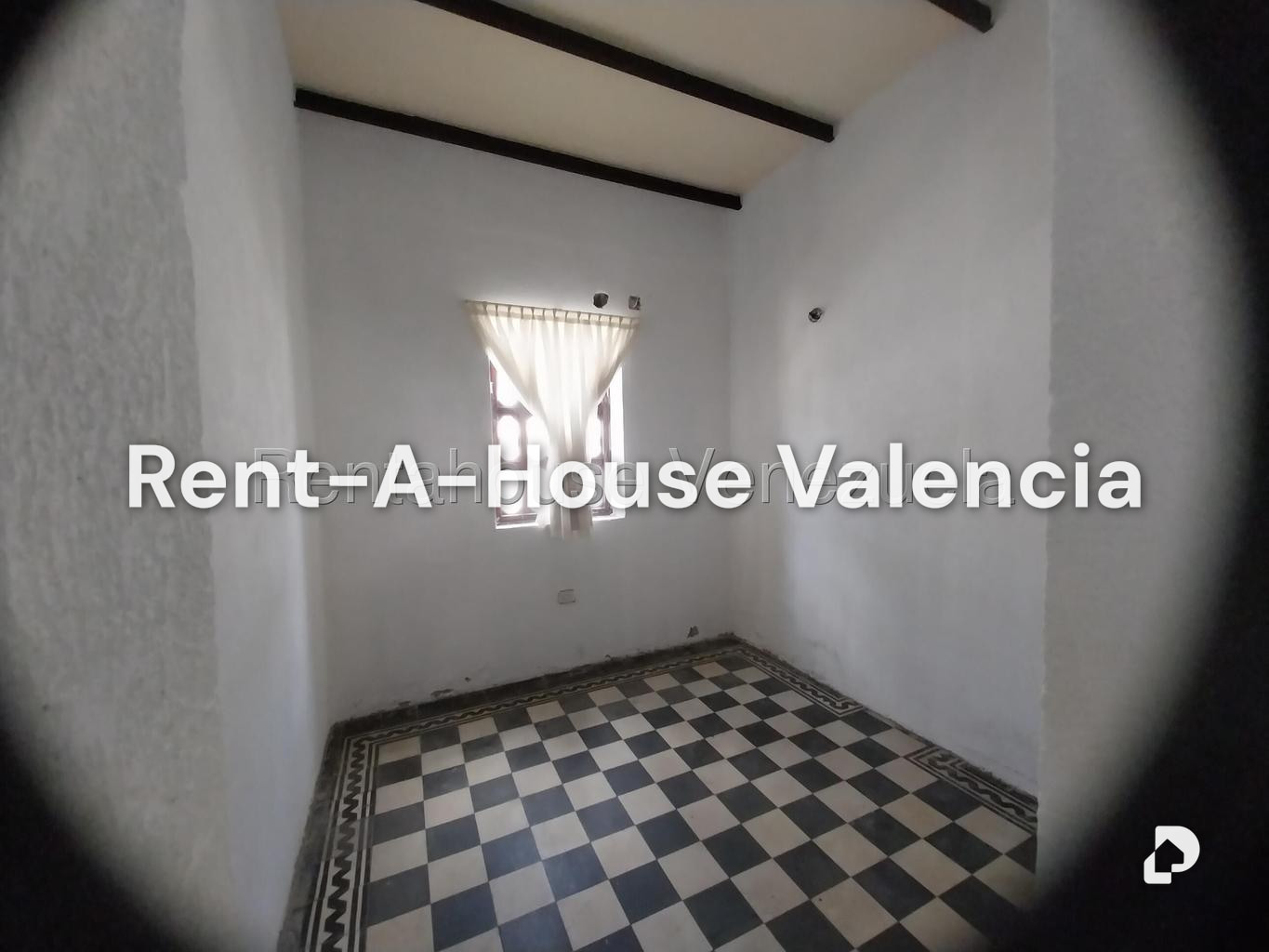 Local comercial en Avenida Bolivar Norte, Valencia – 8