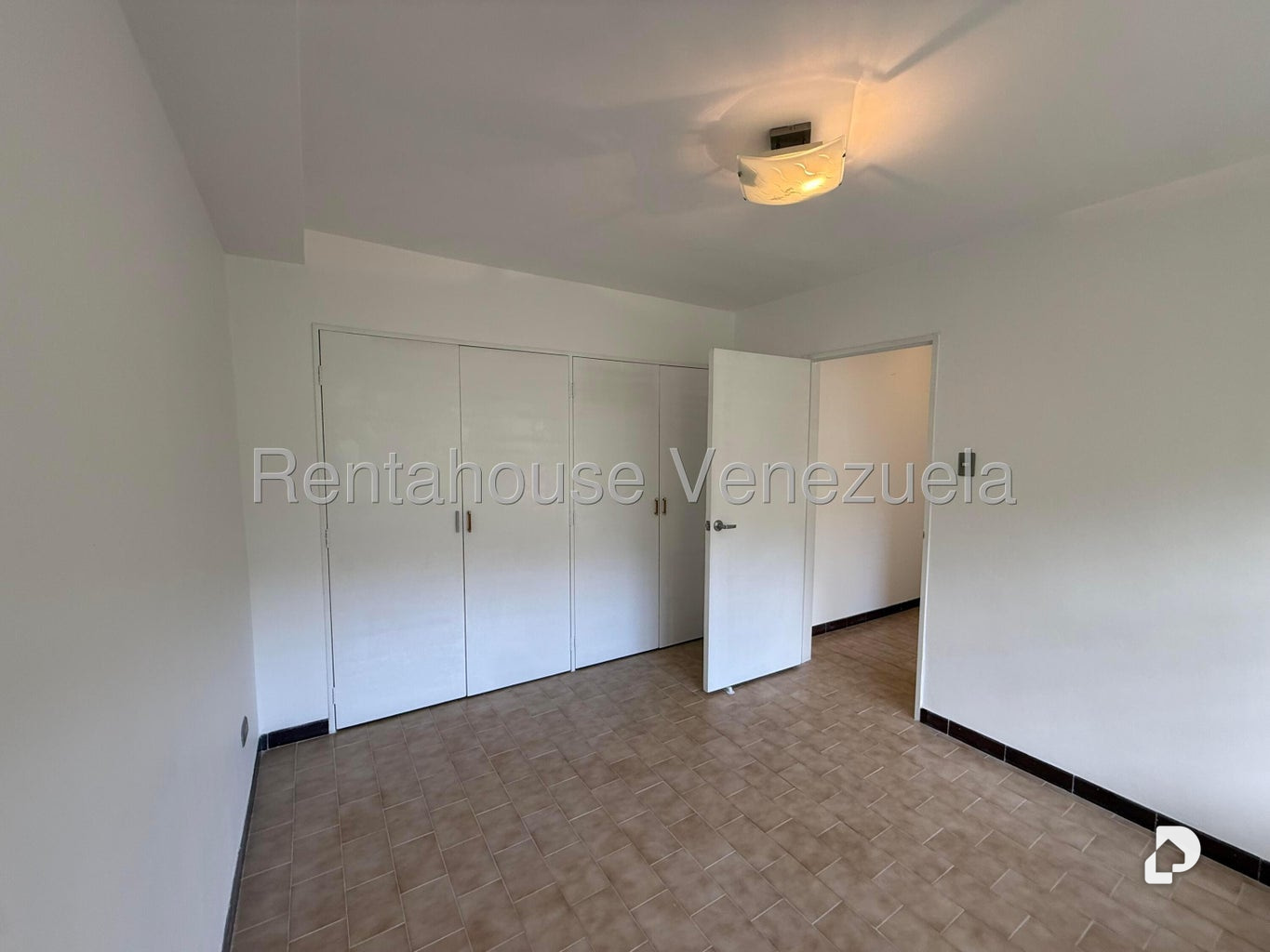 Apartamento en El Cigarral, Caracas – 32