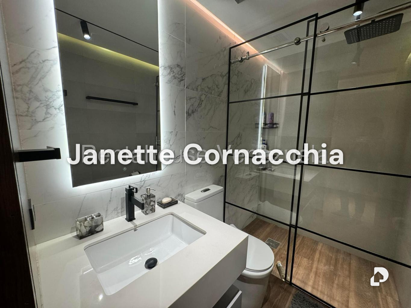 Apartamento en Campo Alegre, Caracas – 30