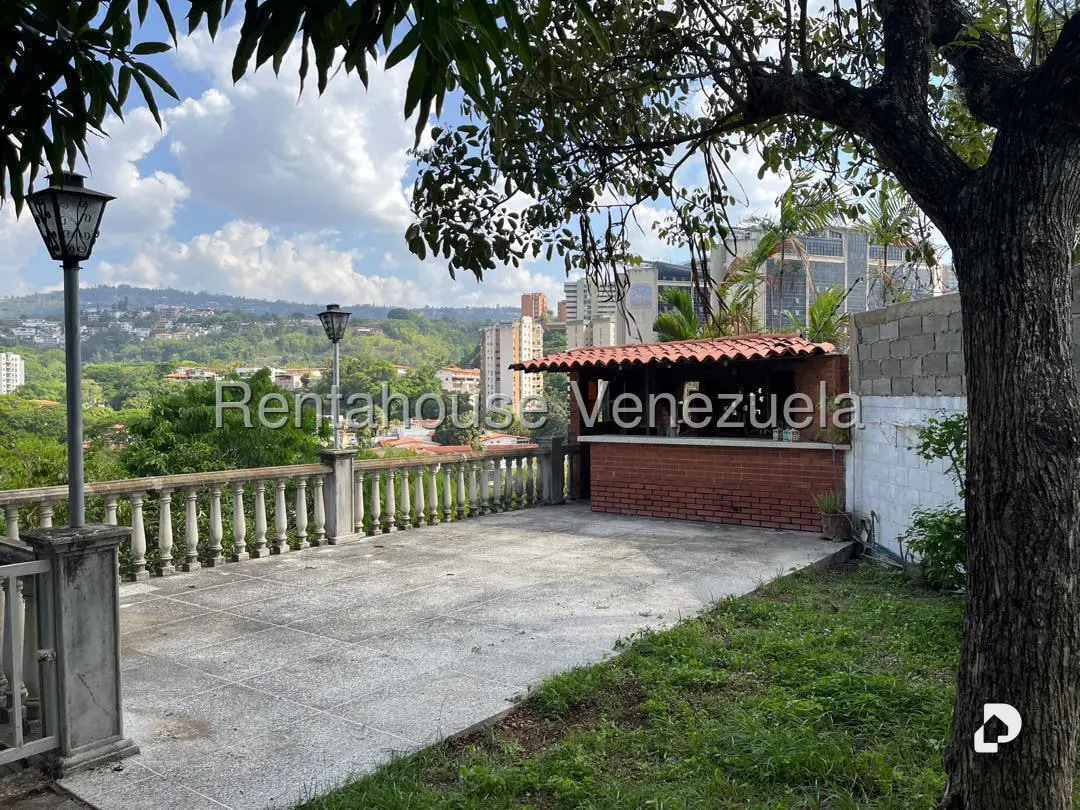 Casa en Macaracuay, Caracas – 12
