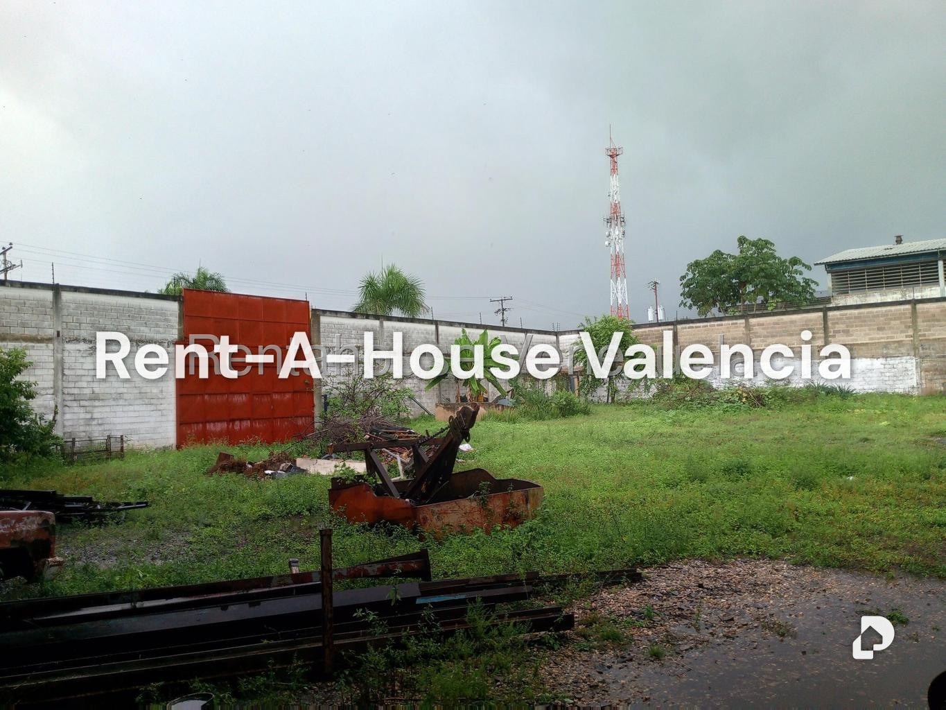 Local comercial en Lizandro Alvarado, Valencia – 10
