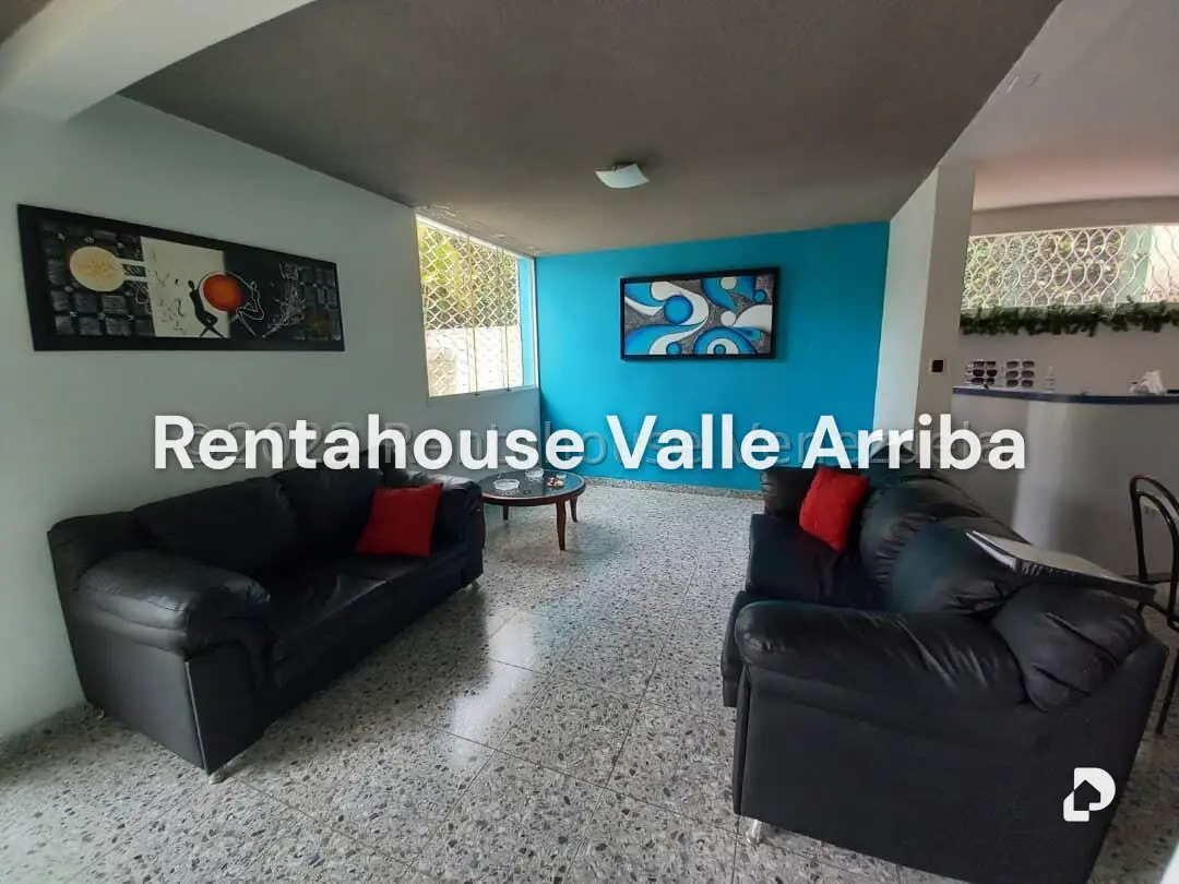 Land in Santa Eduvigis, Caracas – 18