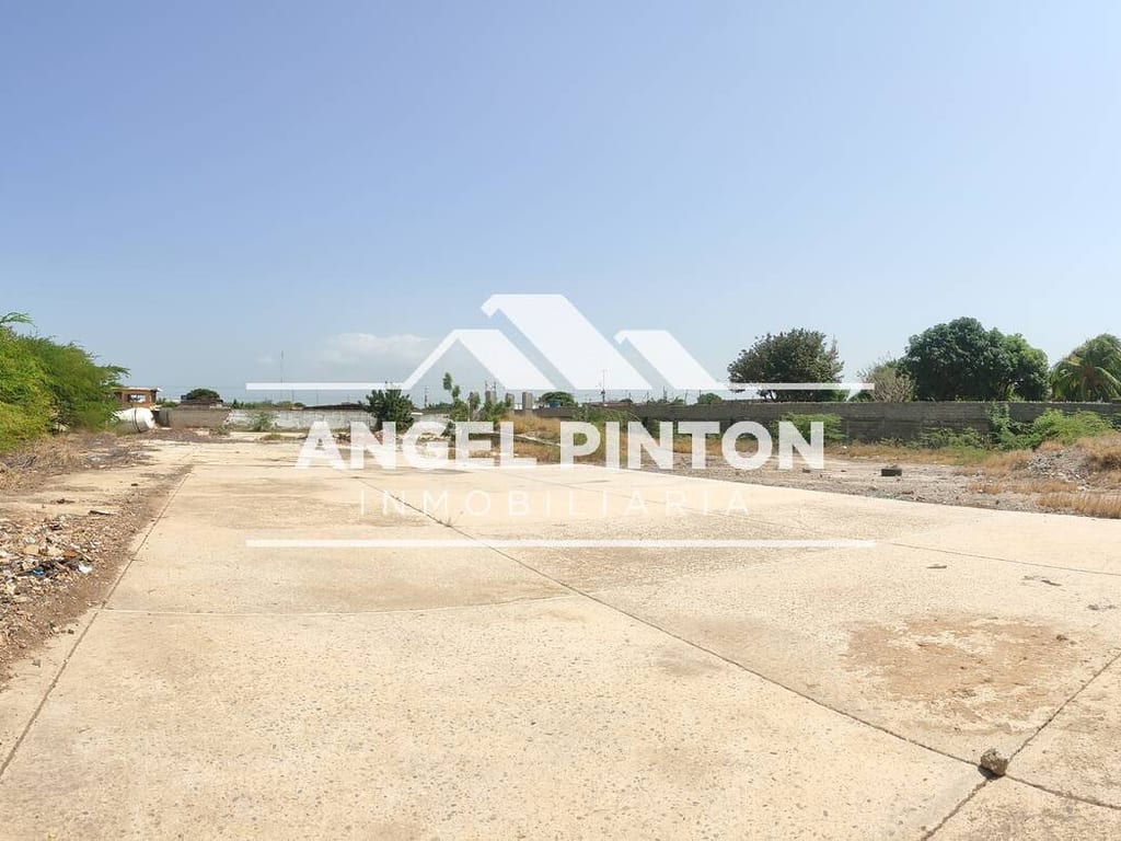 Terreno en Zona Industrial Norte, Maracaibo - 1