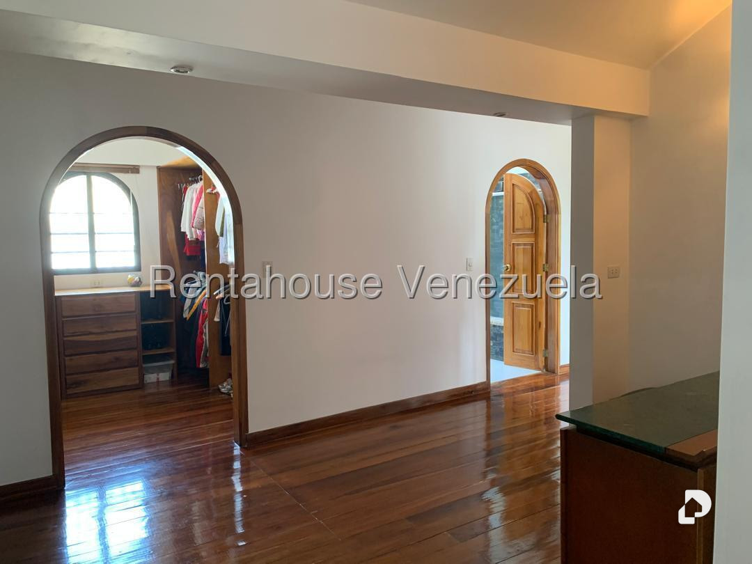 Casa en Los Naranjos (del Cafetal), Caracas – 12
