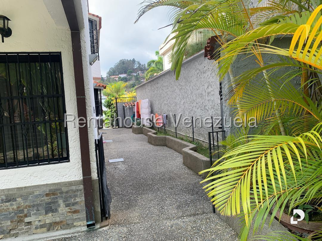 Casa en Los Naranjos (del Cafetal), Caracas – 27