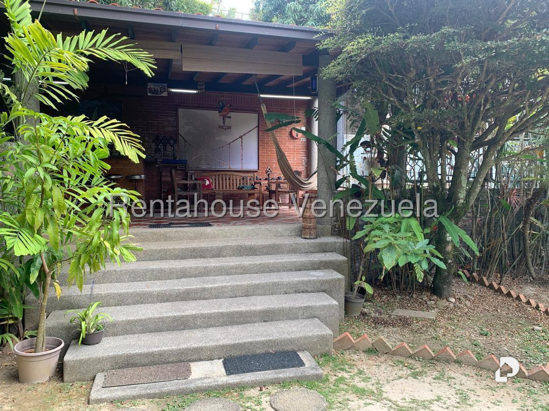 Casa en Los Naranjos (del Cafetal), Caracas – 29