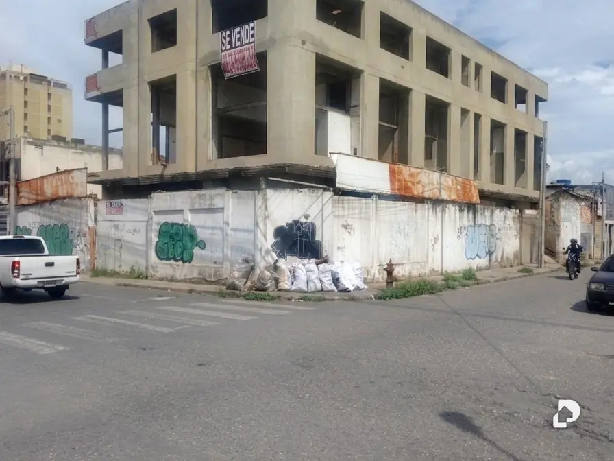 Edificio en Barquisimeto – 2
