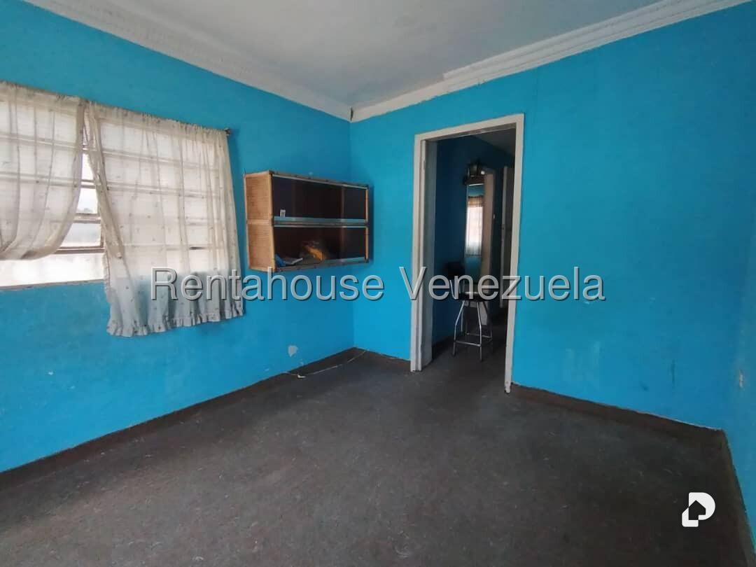 Casa en Santa Mónica, Caracas – 16