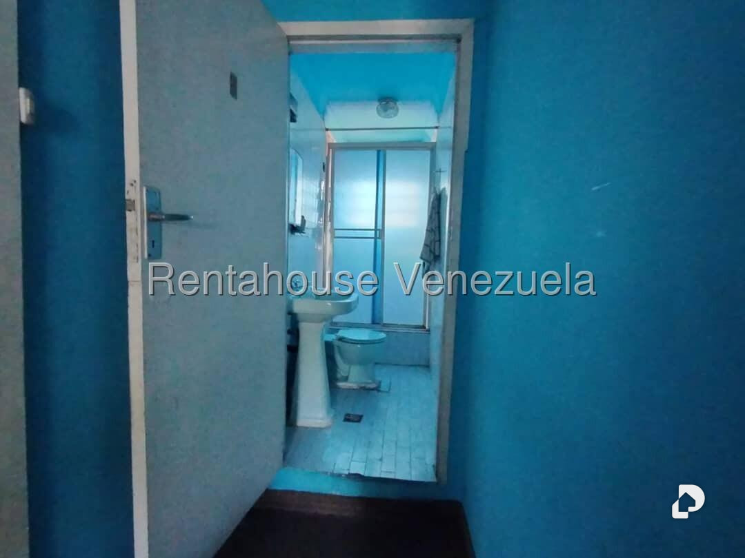 Casa en Santa Mónica, Caracas – 19