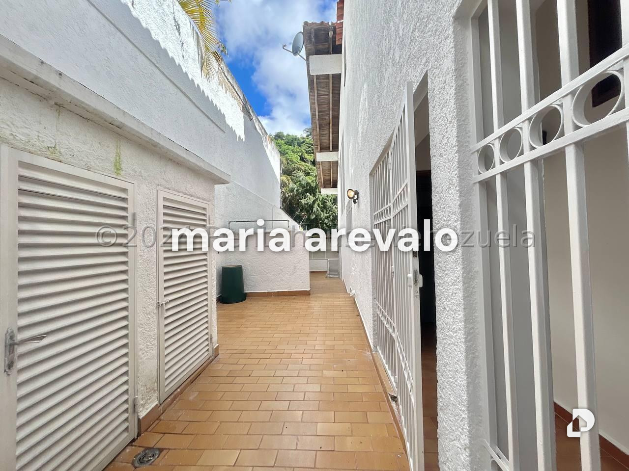 Casa en Prados del Este, Caracas – 18