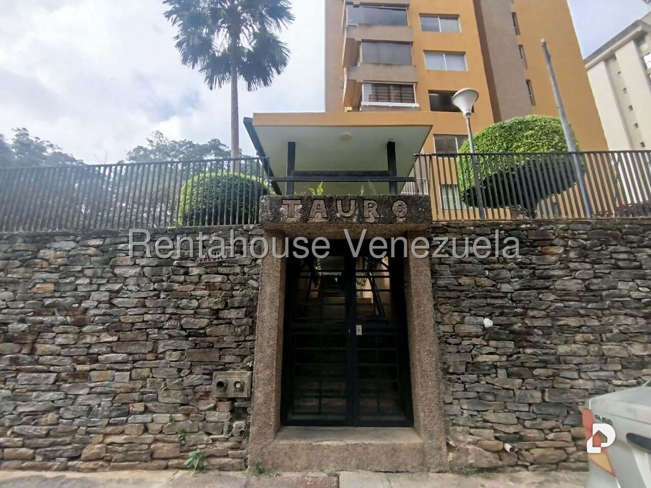 Apartamento en Cerro Verde, Caracas – 3
