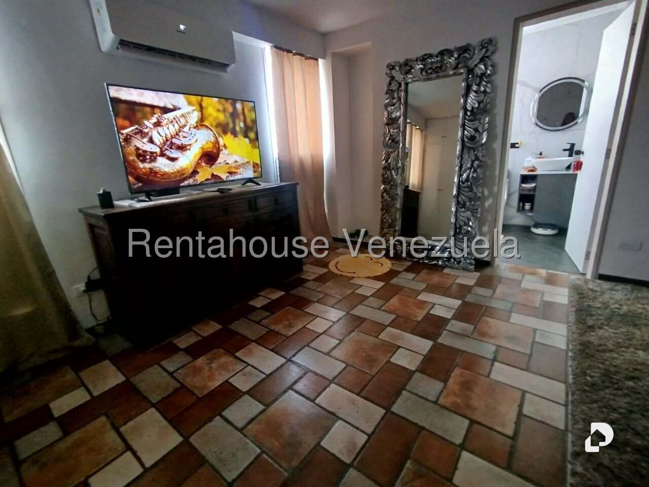 Apartamento en Cerro Verde, Caracas – 25