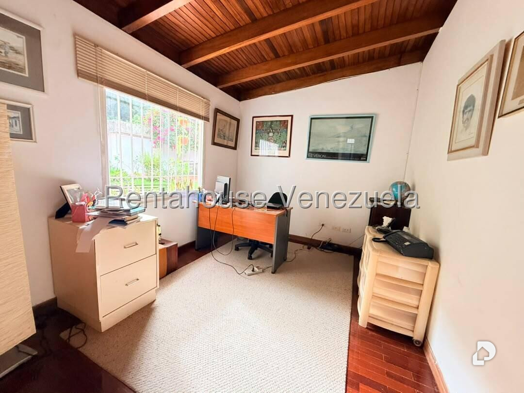 Casa en La Lagunita Country Club, Caracas