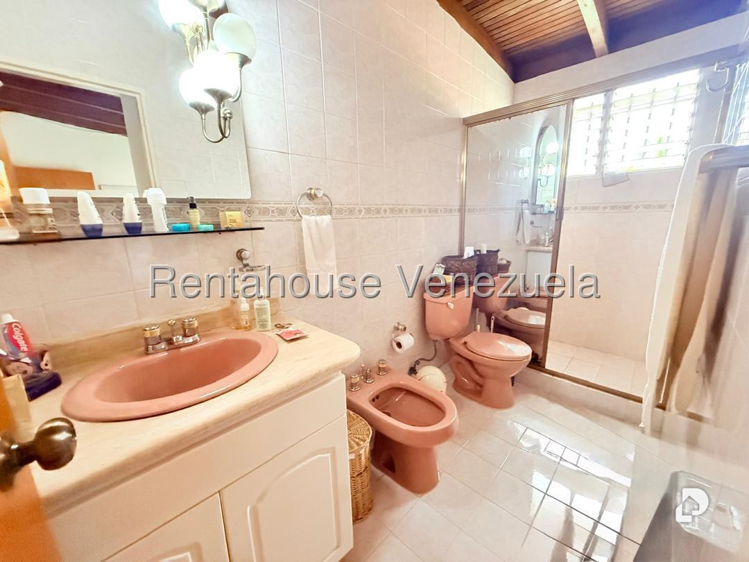 Casa en La Lagunita Country Club, Caracas