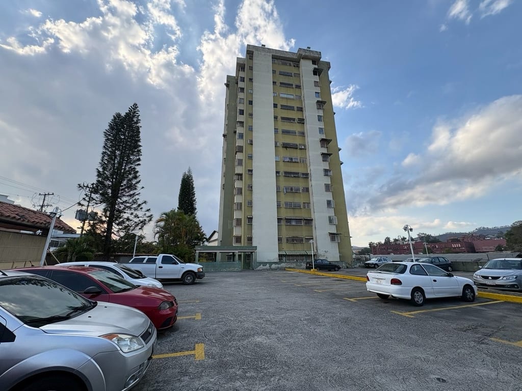 Apartamento en Municipio Carrizal - 1