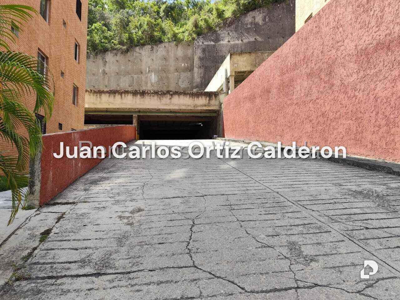 Apartamento en El Hatillo, Caracas – 24