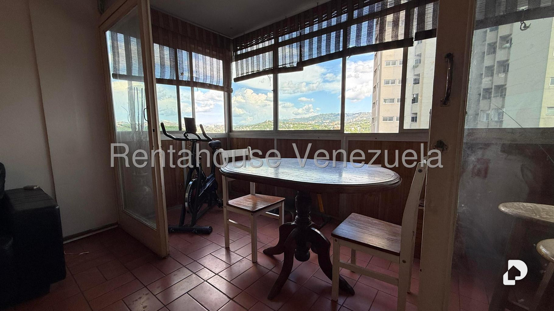 Apartment in Altamira Sur, Caracas – 4