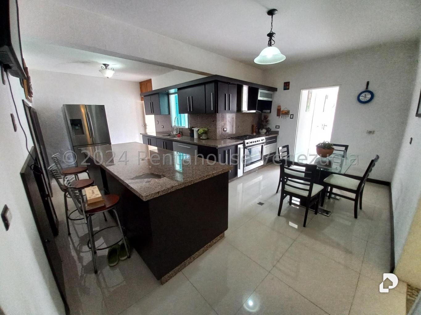 Casa en Prados del Este, Caracas – 16