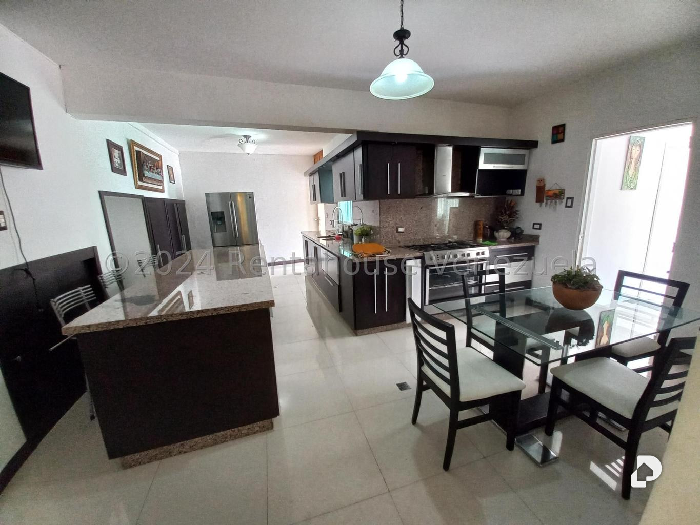 Casa en Prados del Este, Caracas – 14