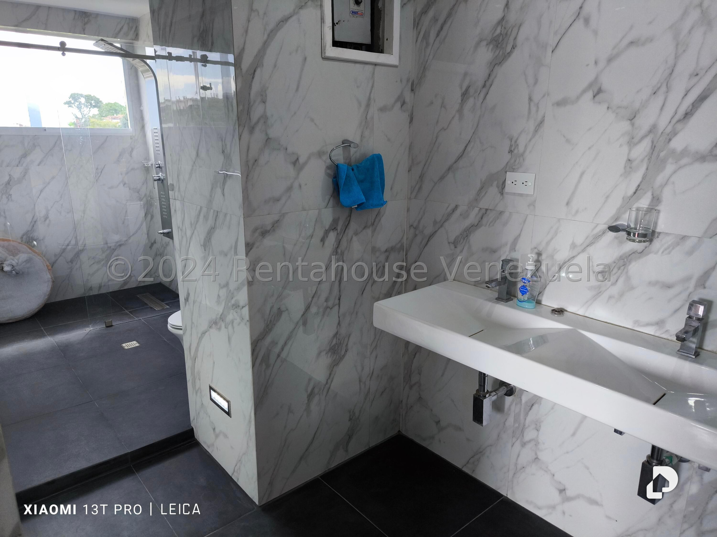 Apartment in Colinas de Bello Monte, Caracas – 9