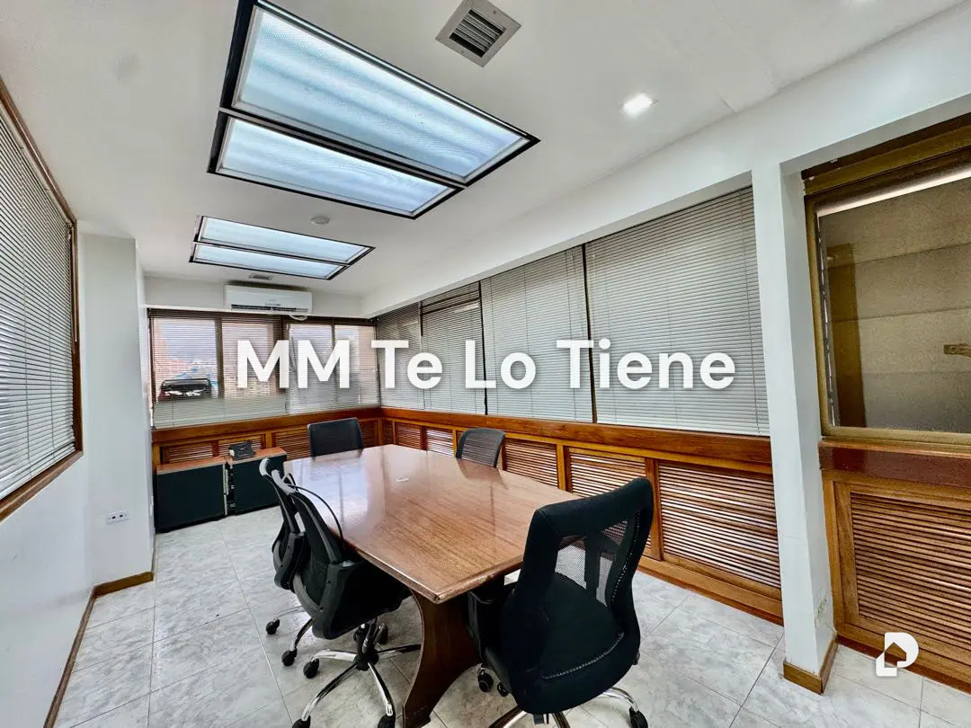 Office in Los Palos Grandes, Caracas – 9