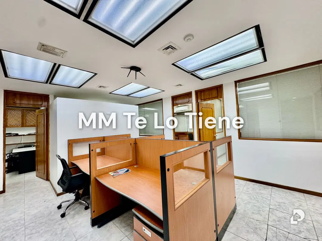 Office in Los Palos Grandes, Caracas – 11