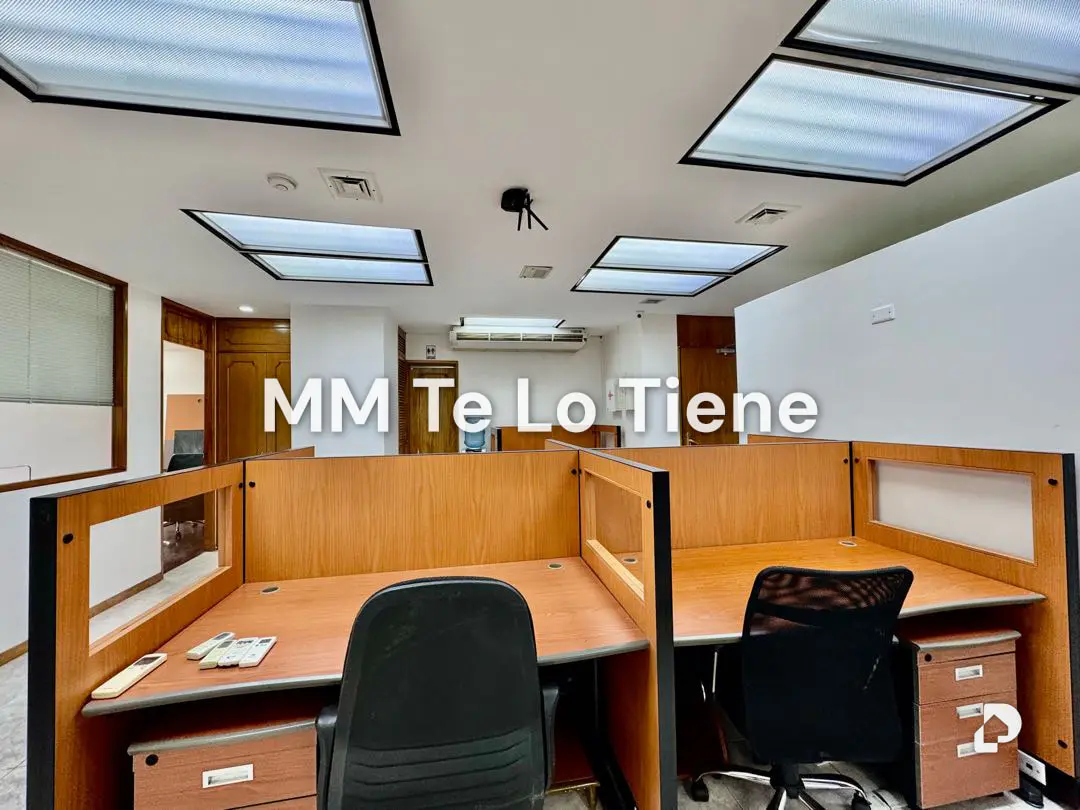 Office in Los Palos Grandes, Caracas – 1