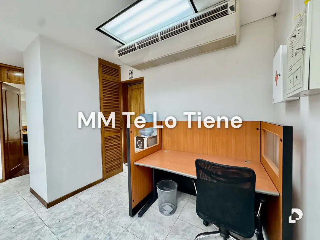 Office in Los Palos Grandes, Caracas – 16