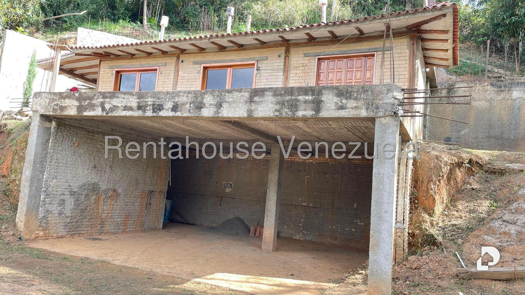 Casa en Corralito, Caracas – 15