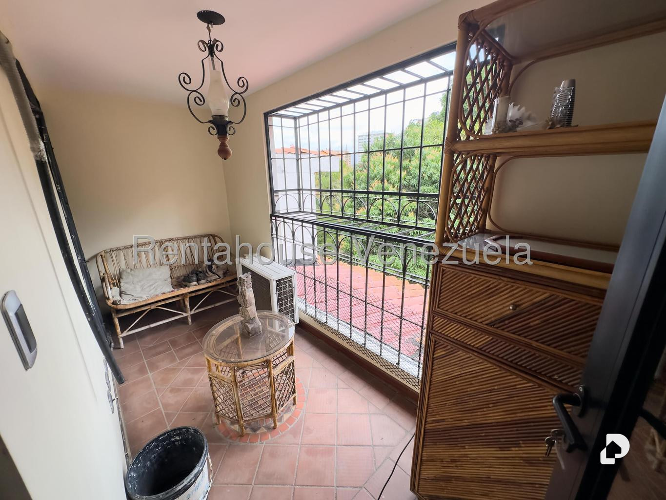 Casa en Santa Rosa de Lima, Caracas – 14