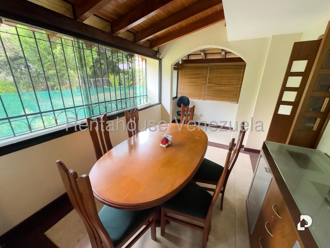 Casa en Santa Rosa de Lima, Caracas – 9