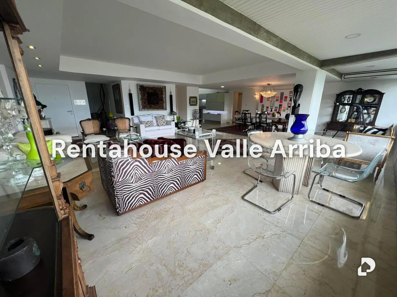 Apartamento en Las Mesetas de Santa Rosa de Lima, Caracas – 10