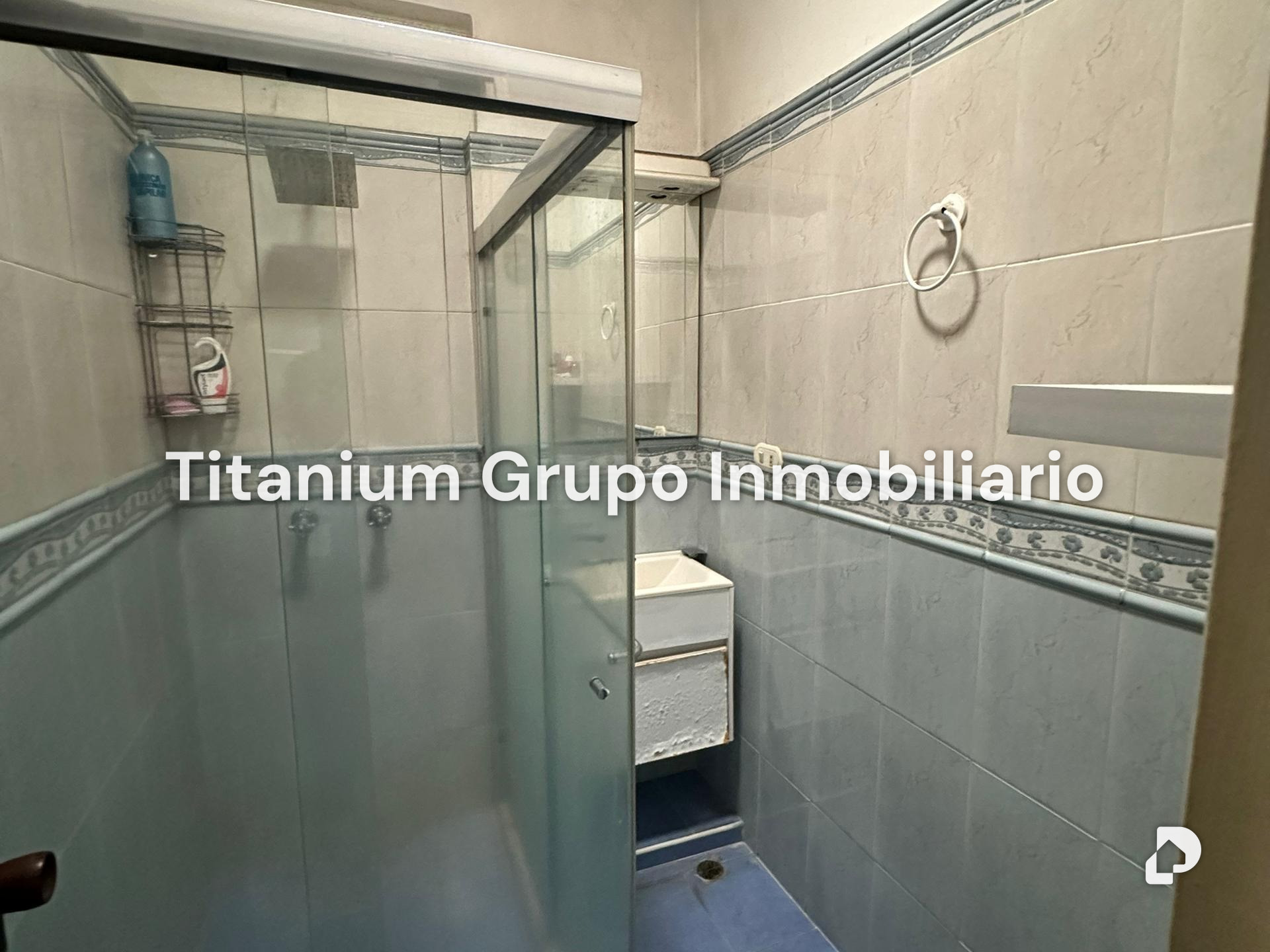 Townhouse en Monteserino, San Diego – 6