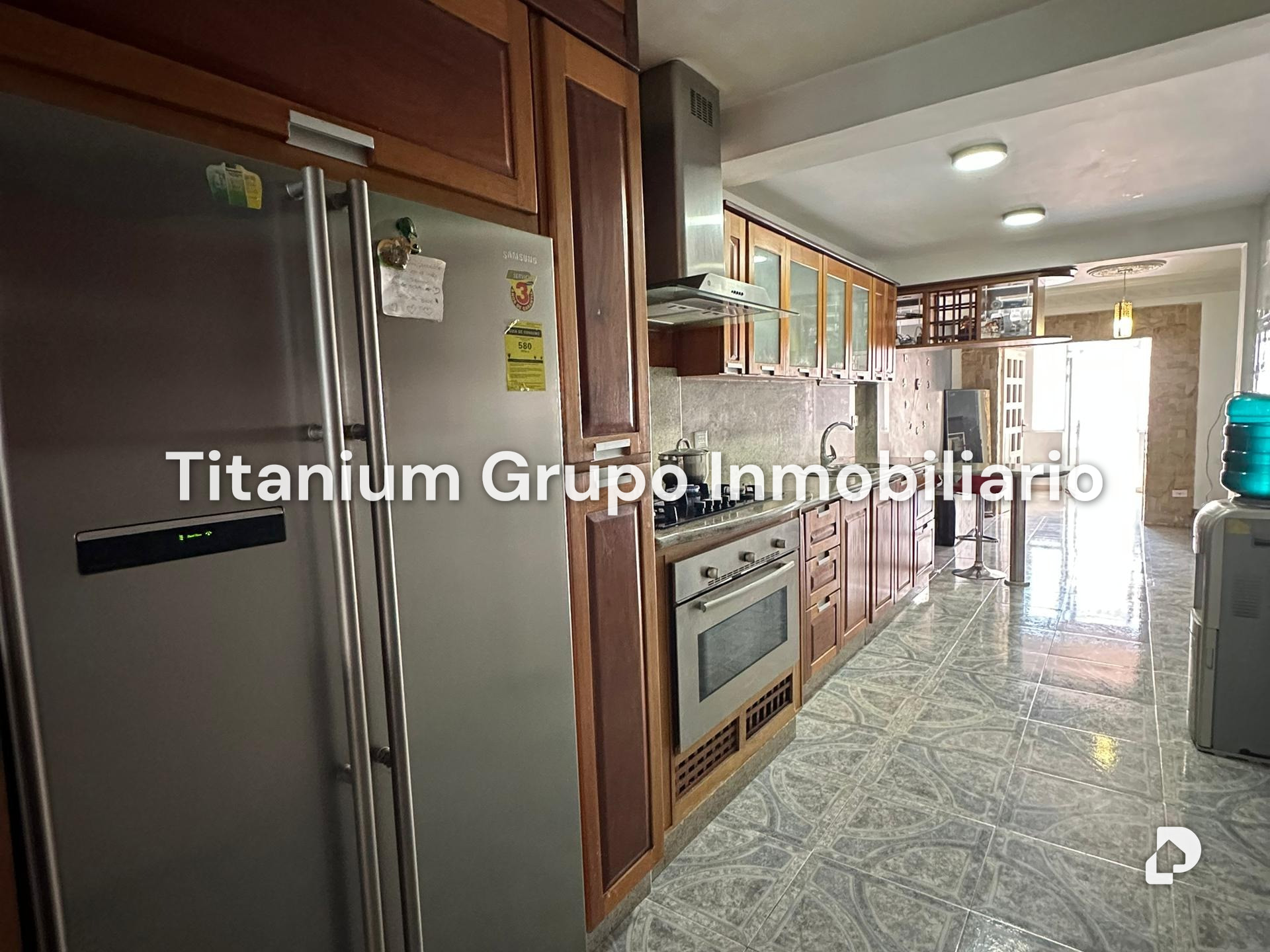 Townhouse en Monteserino, San Diego – 2