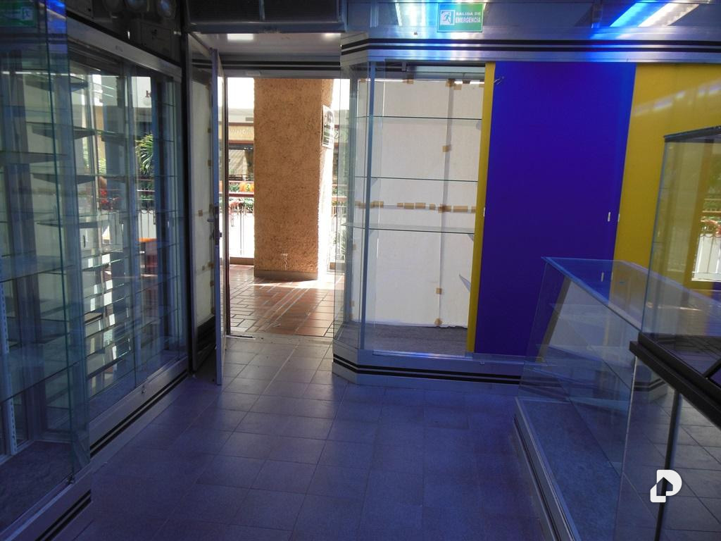 Local comercial en Prados del Este, Caracas
