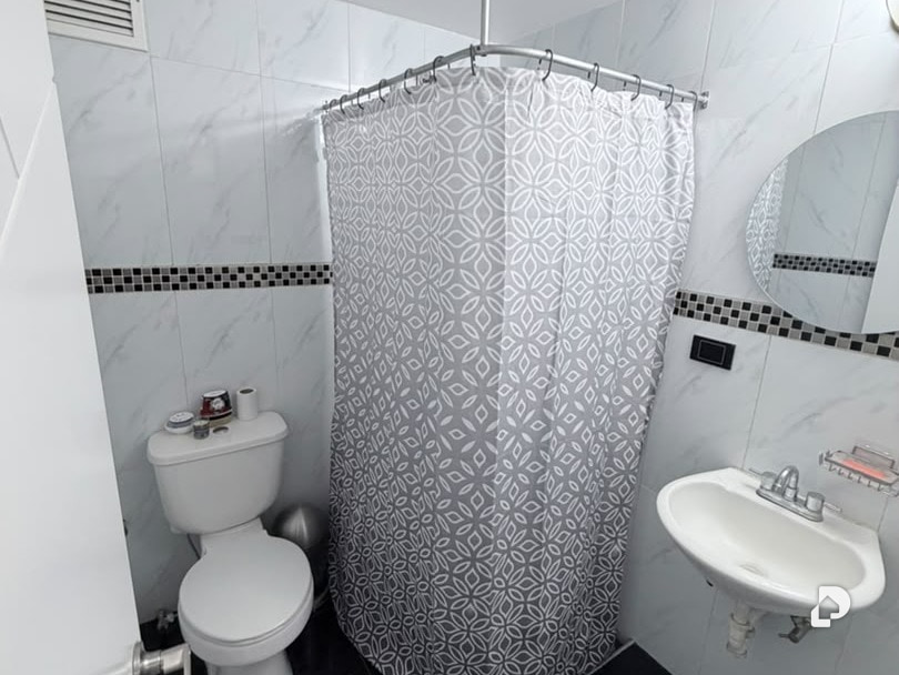 Apartment in Guarenas – 8
