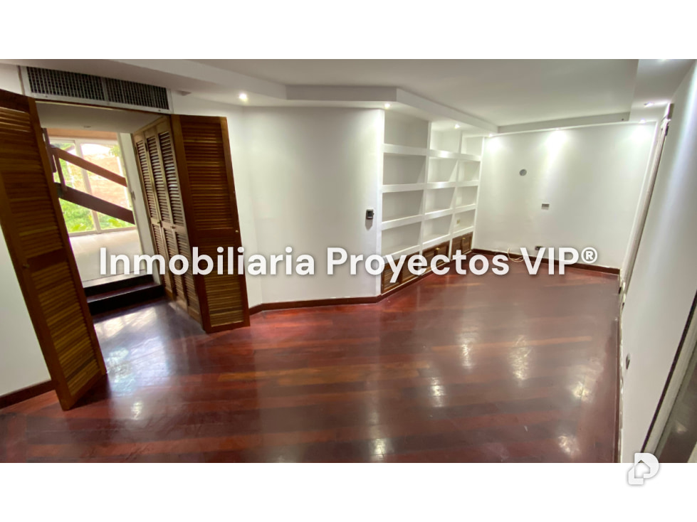 Casa en Los Guayabitos, Caracas – 12