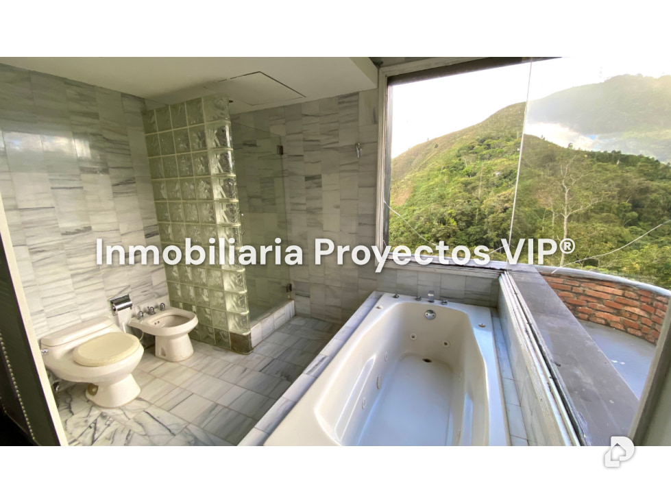 Casa en Los Guayabitos, Caracas – 8