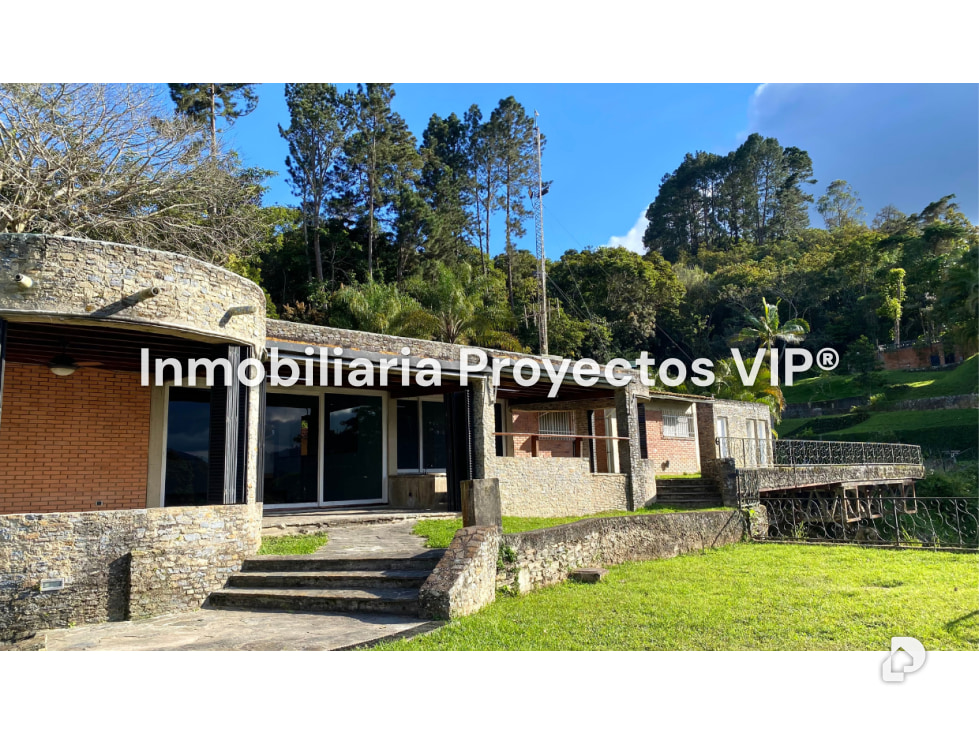 Casa en Los Guayabitos, Caracas – 1