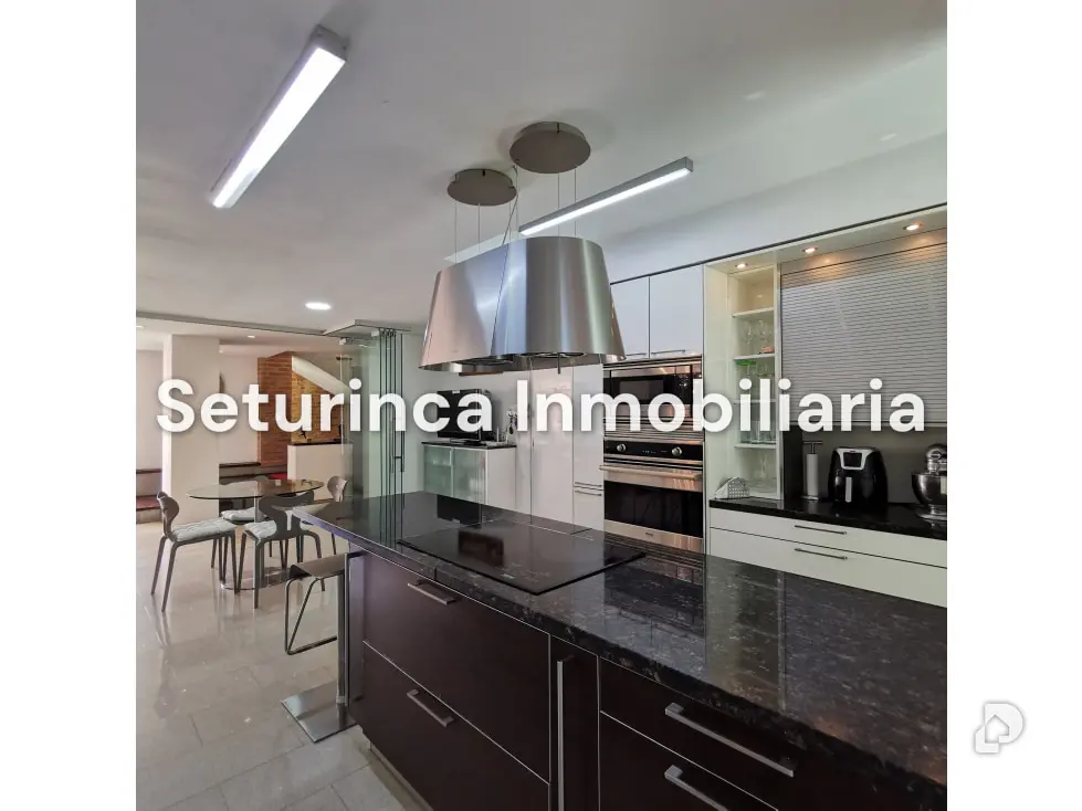 Penthouse in Campo Alegre, Caracas – 25