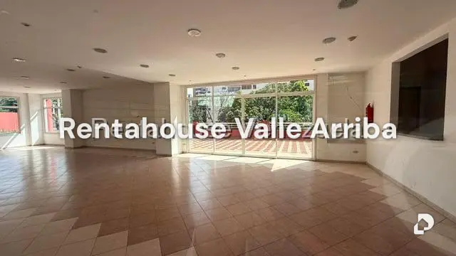 Apartamento en El Rosal, Caracas – 13