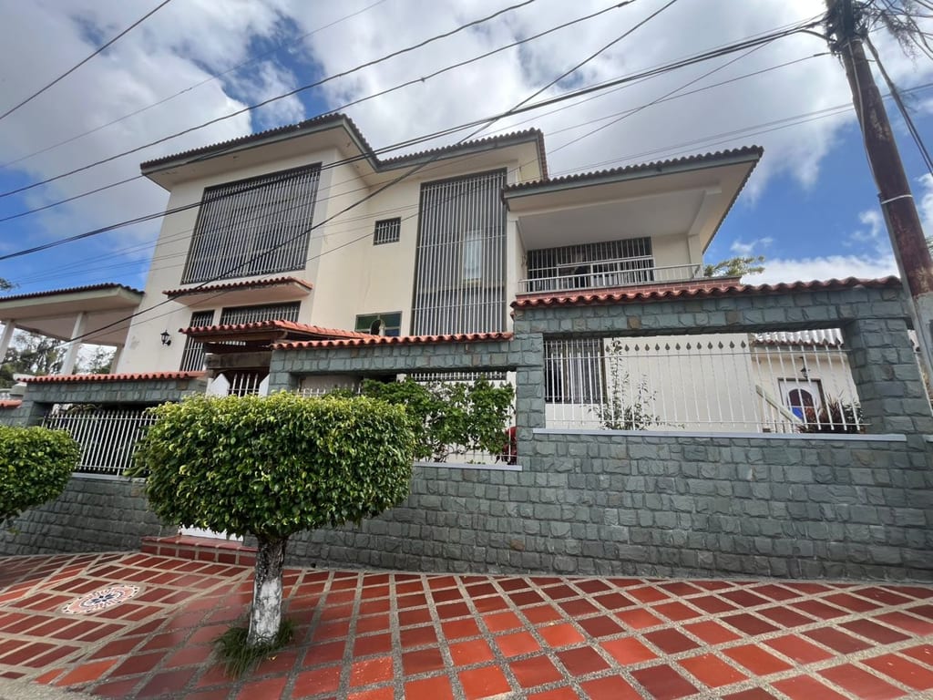 Casa en Colinas de Carrizal, Altos Mirandinos - 1