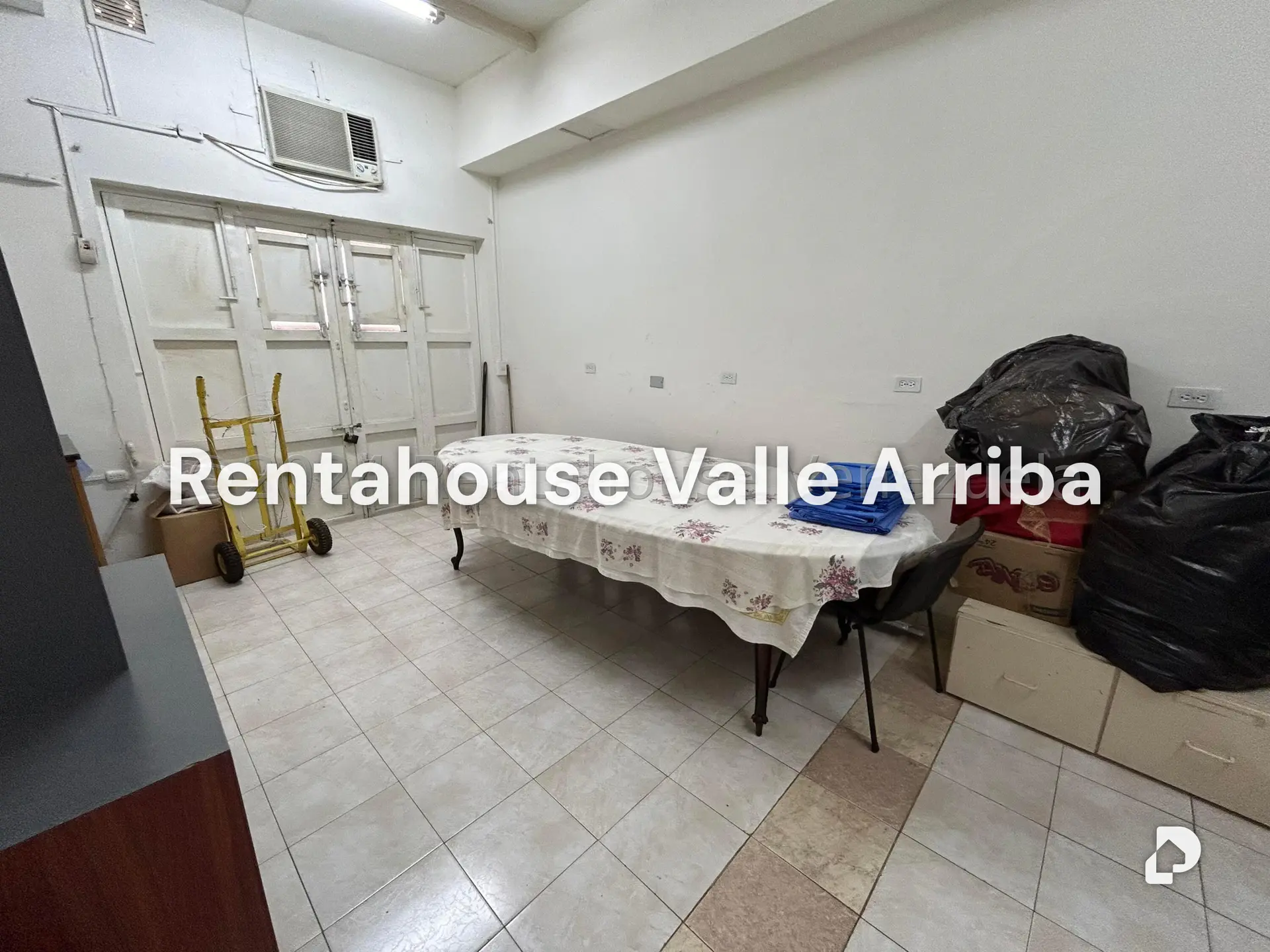 Office in Cementerio, Caracas – 25