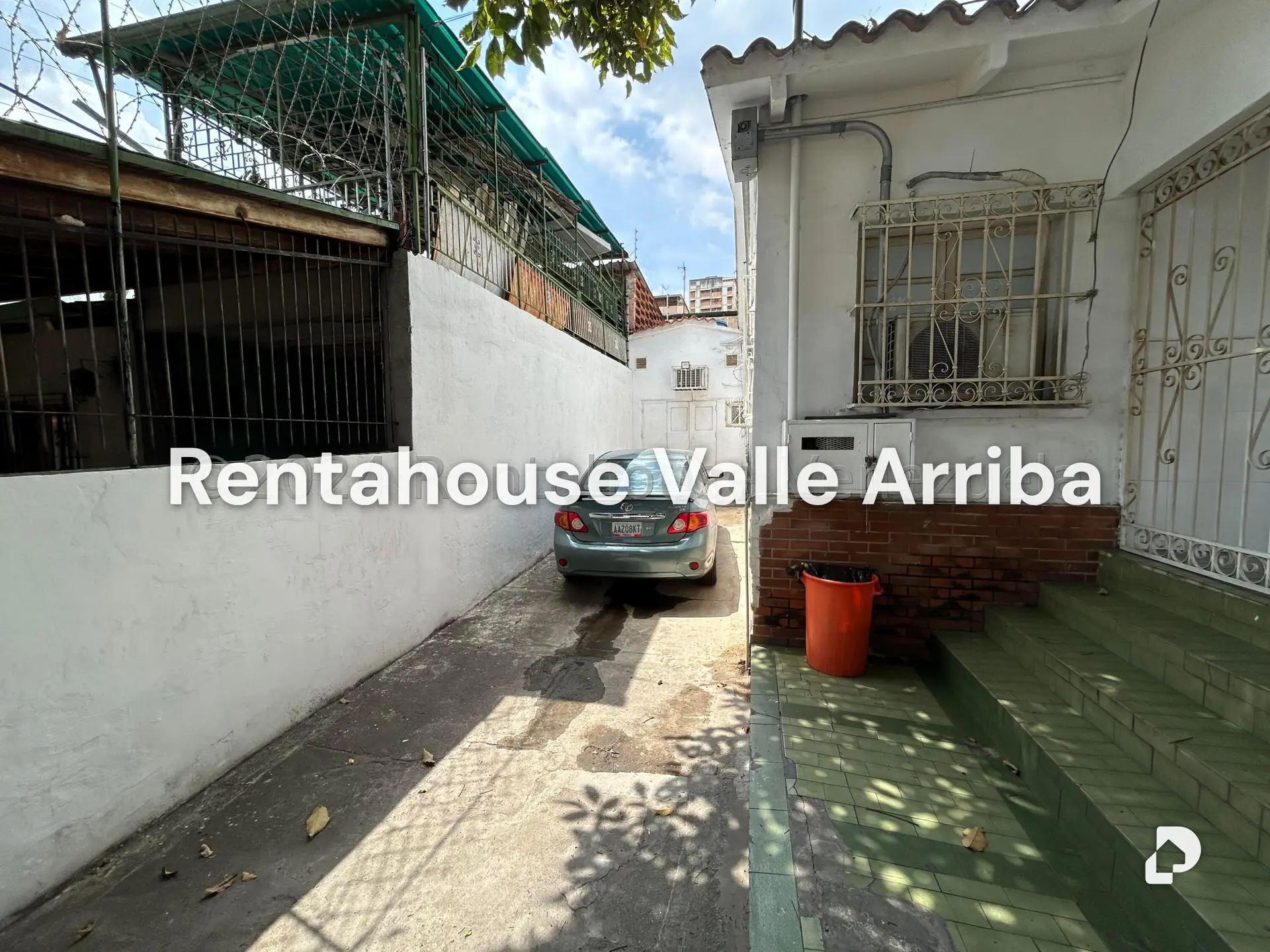 Office in Cementerio, Caracas – 26