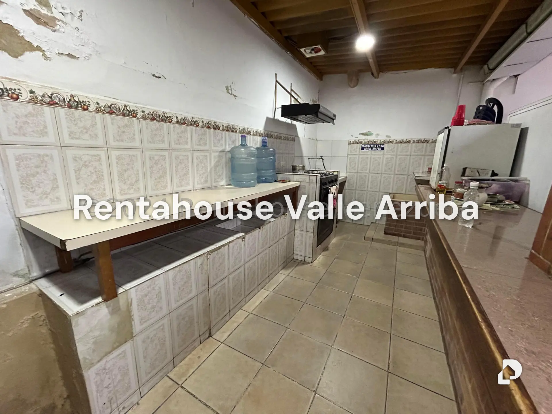 Office in Cementerio, Caracas – 24