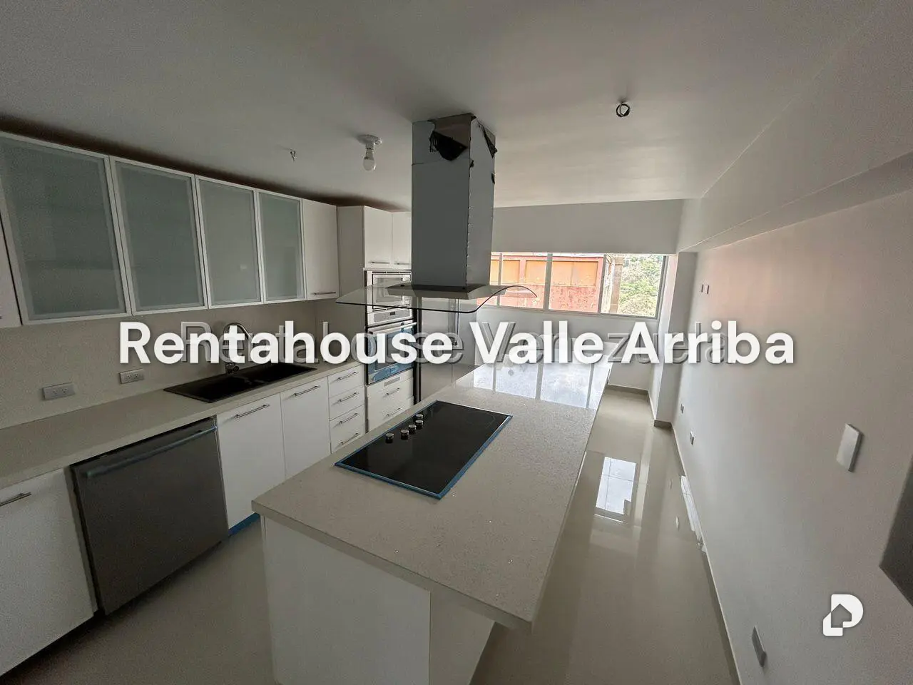 Apartamento en Los Naranjos (del Cafetal), Caracas – 11