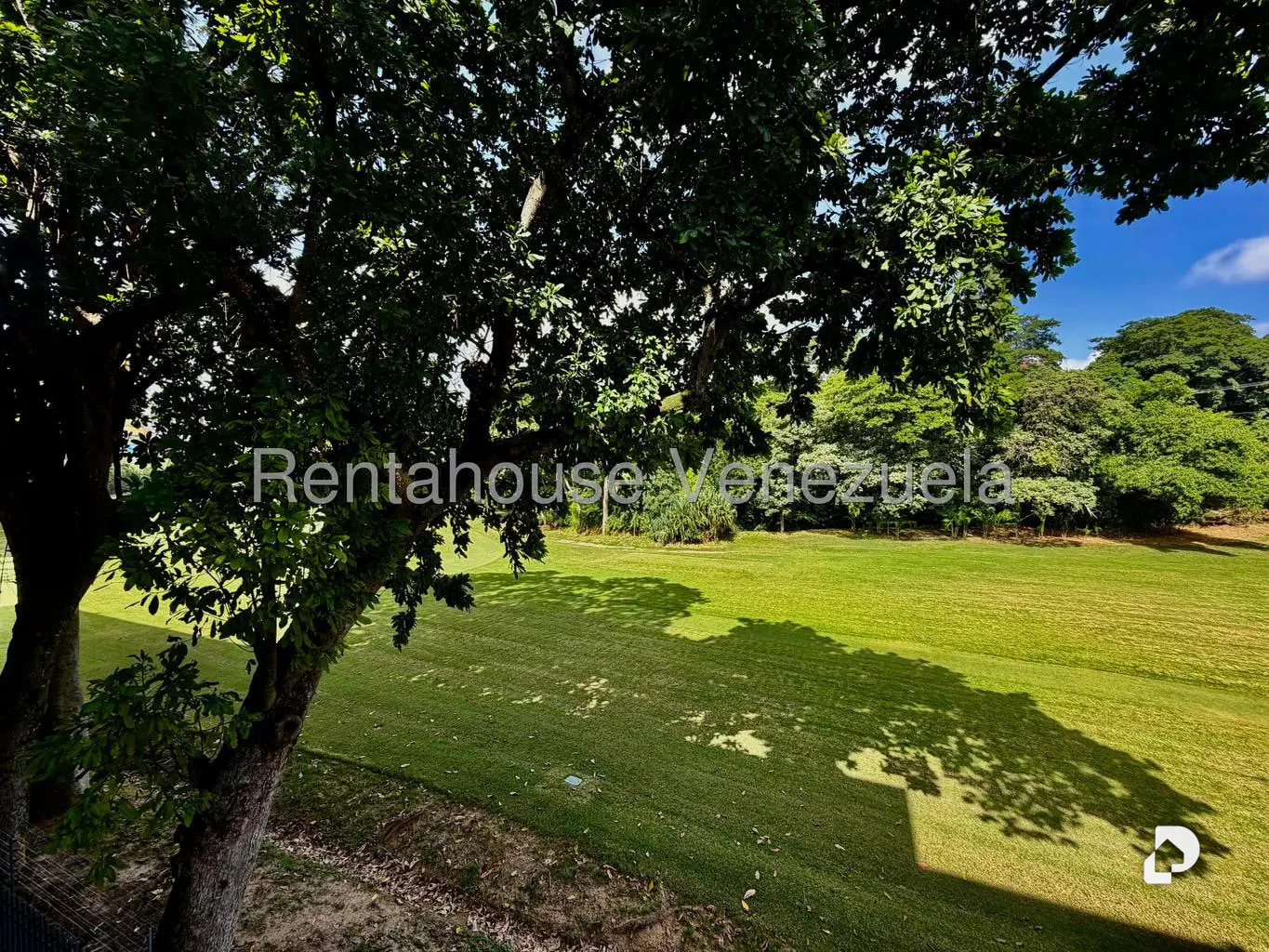 Apartamento en Los Naranjos de las Mercedes, Caracas