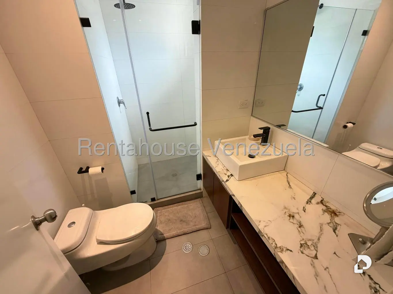 Apartamento en Los Naranjos de las Mercedes, Caracas