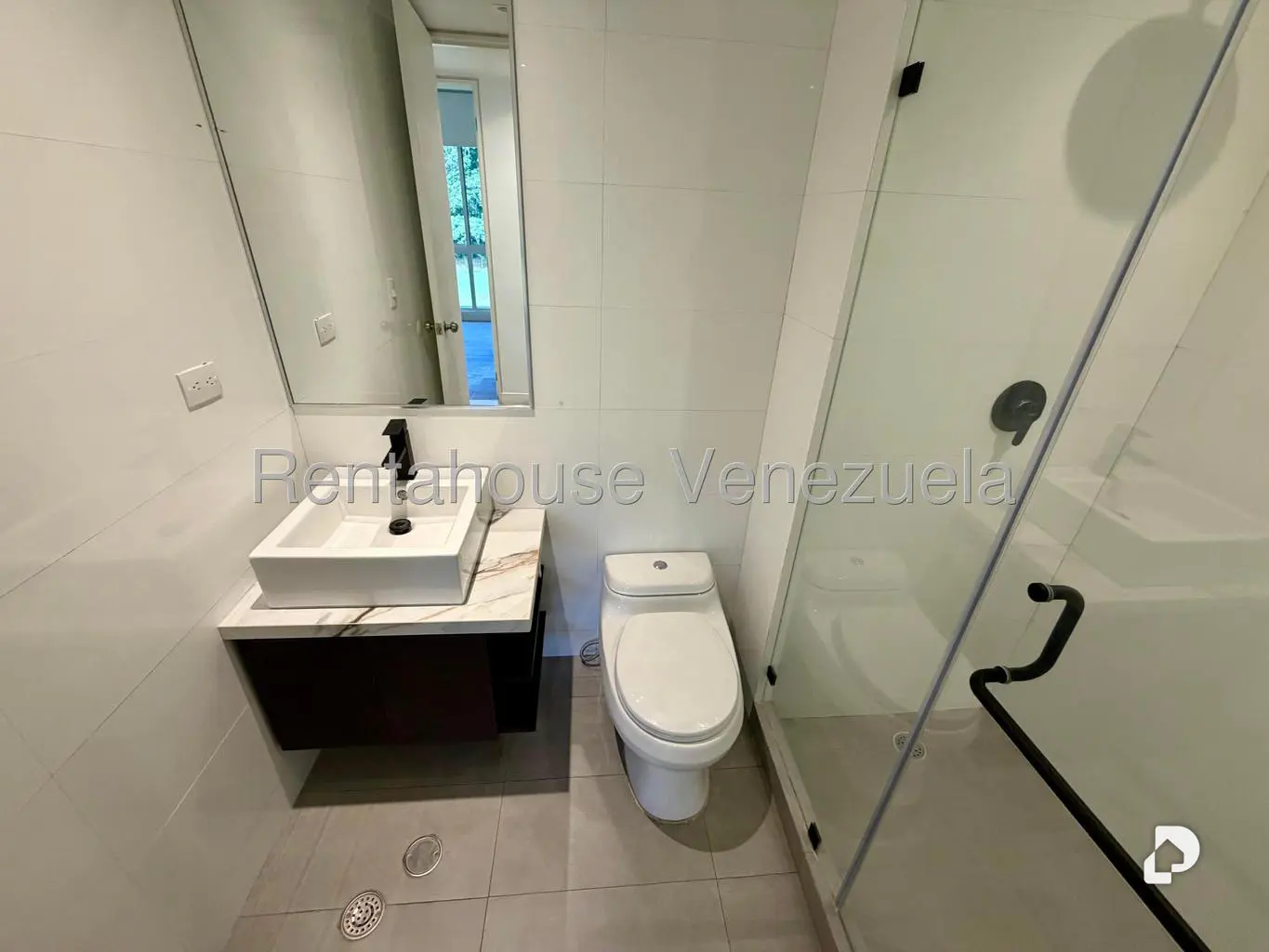 Apartamento en Los Naranjos de las Mercedes, Caracas